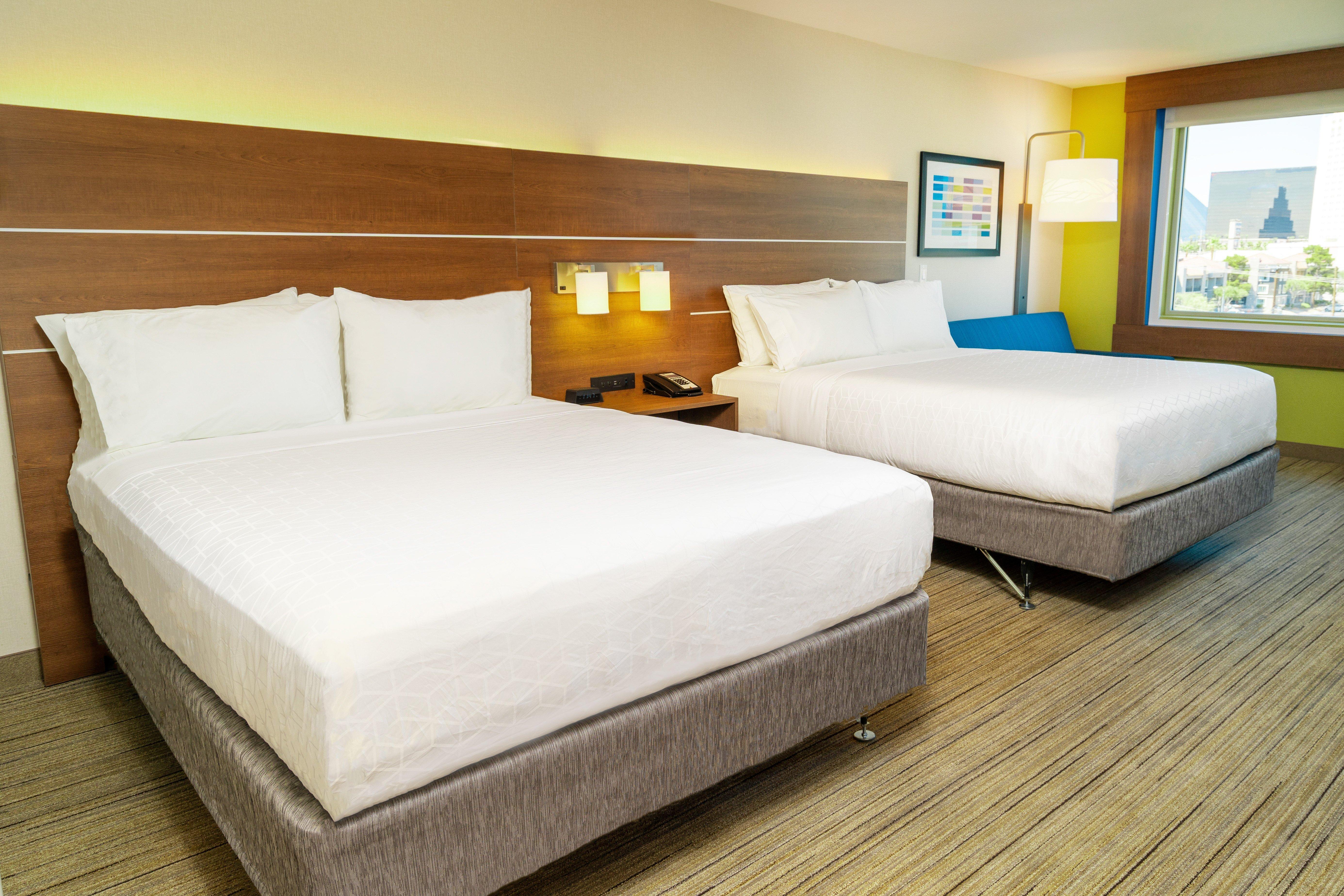 Holiday Inn Express & Suites - Las Vegas - E Tropicana By Ihg Екстериор снимка